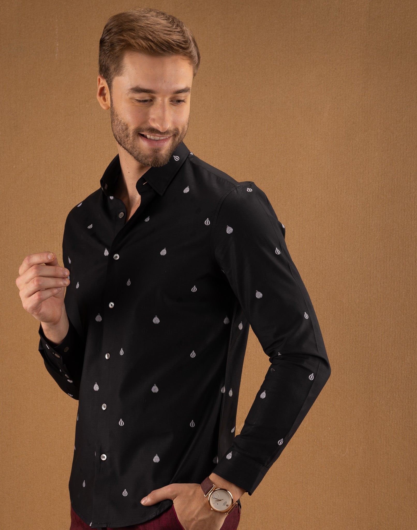 BLACK PRINT SHIRT