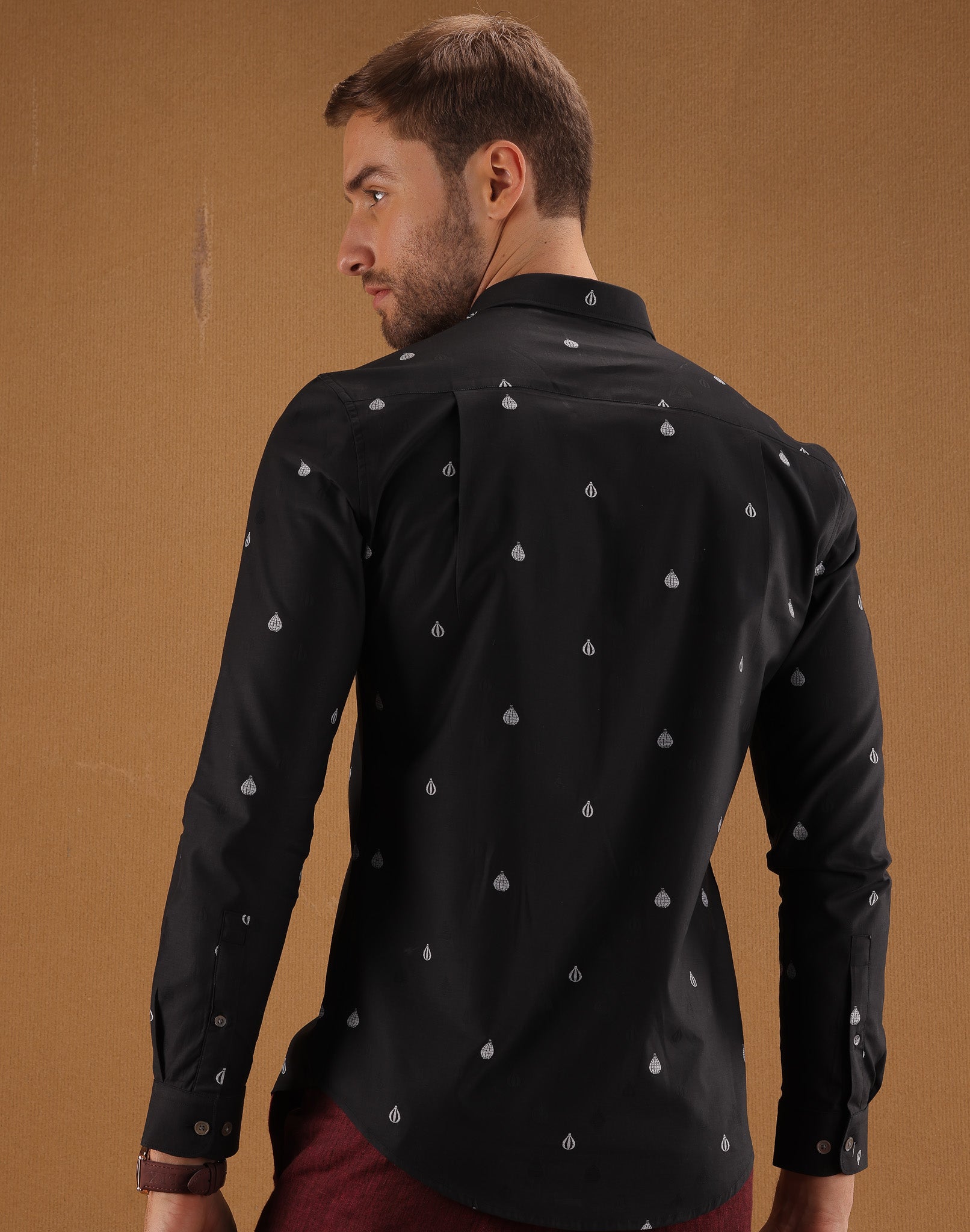 BLACK PRINT SHIRT