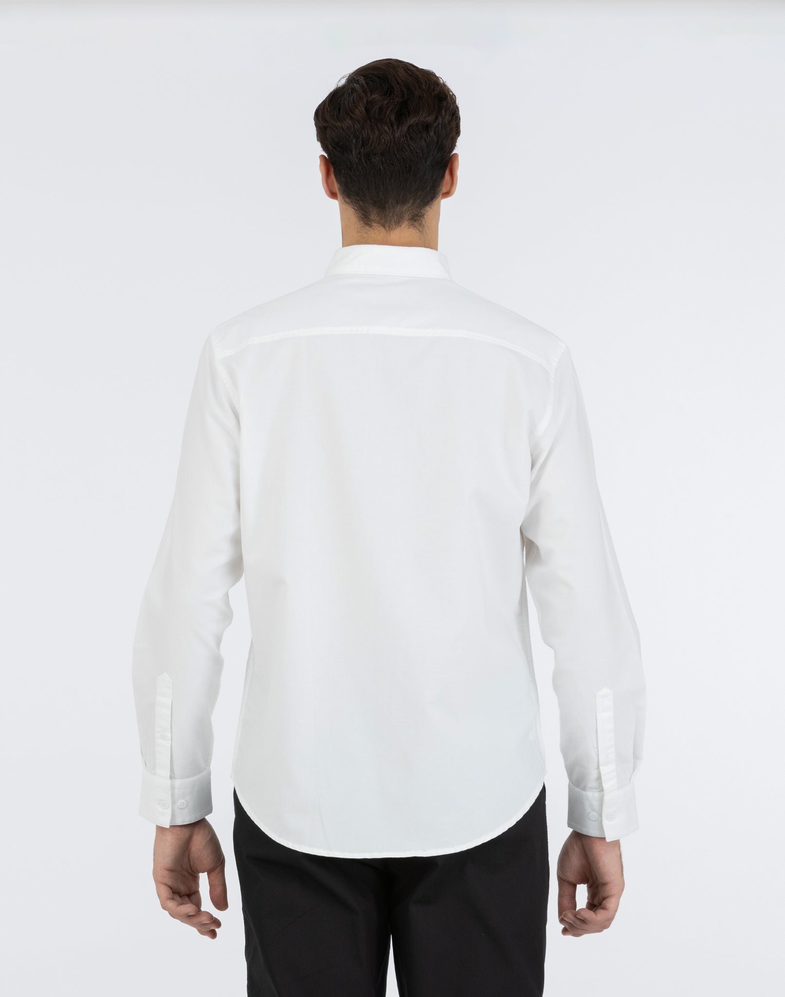 WHITE OXFORD SHIRT