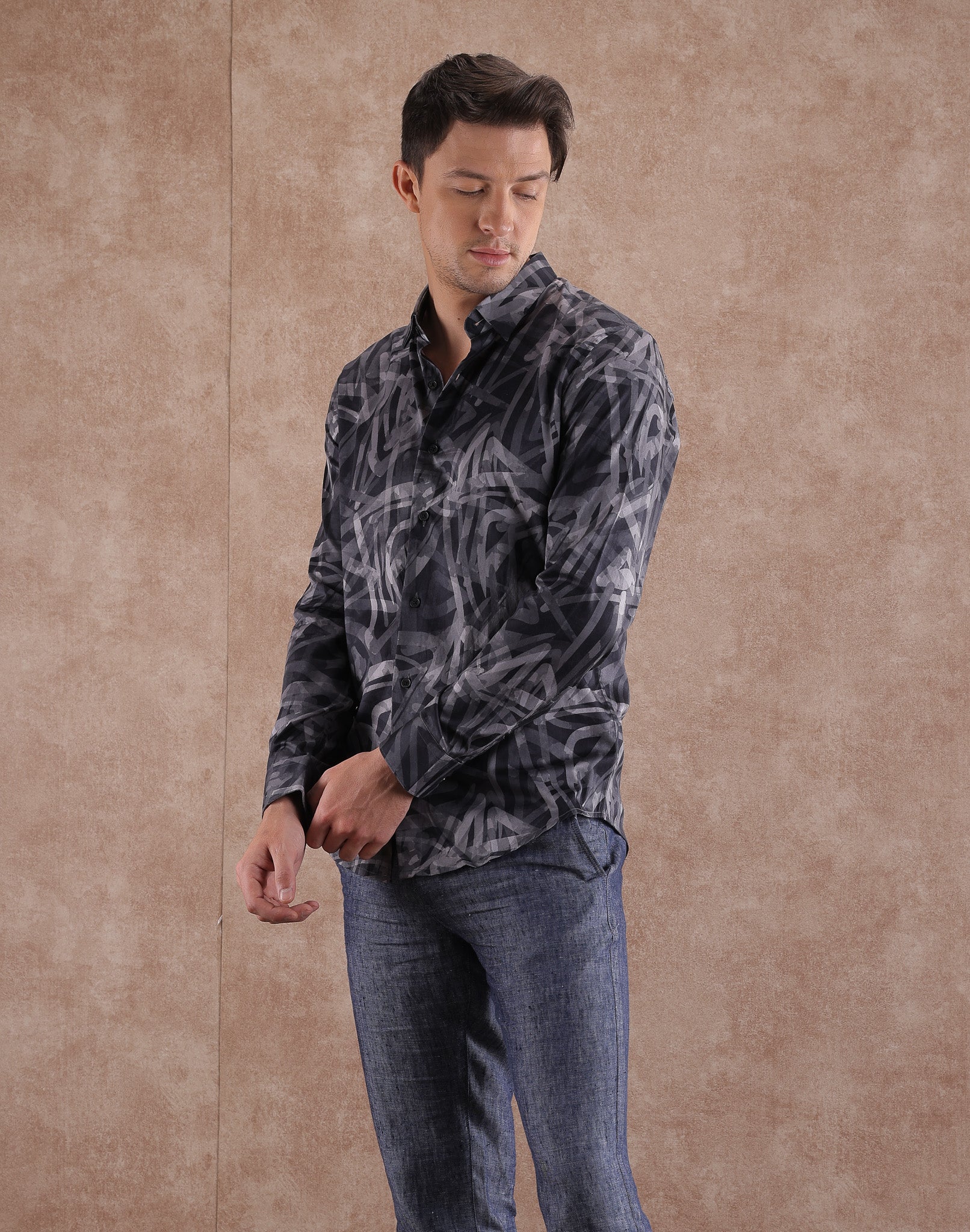 GREY ABSTRACT DIGI PRINT SHIRT